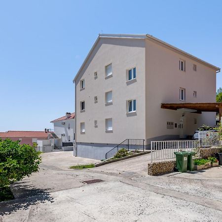 Apartments Cala Подстрана Екстер'єр фото
