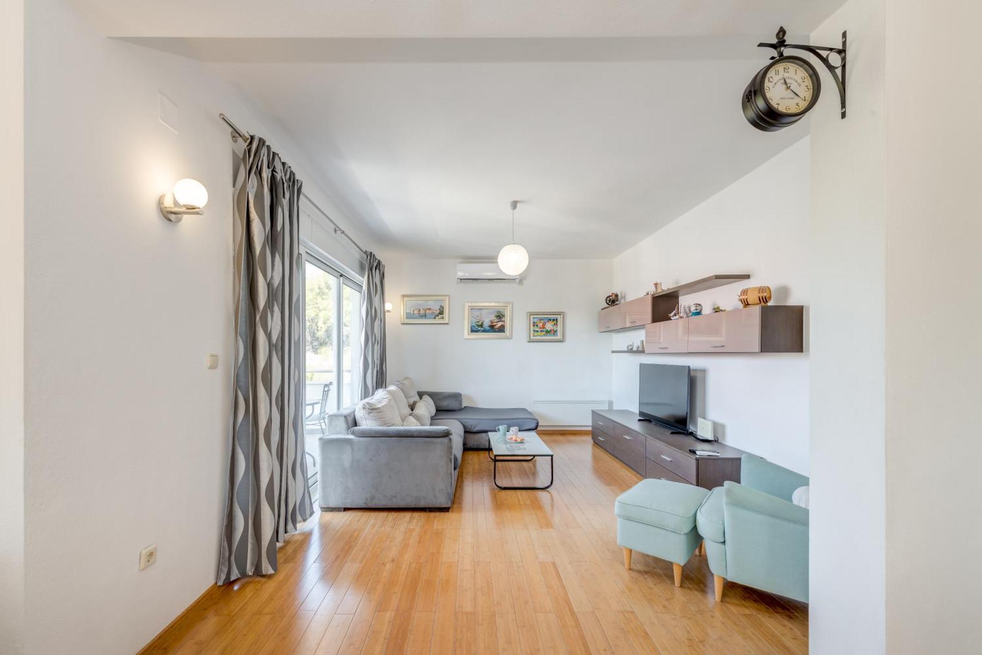 Apartments Cala Подстрана Екстер'єр фото