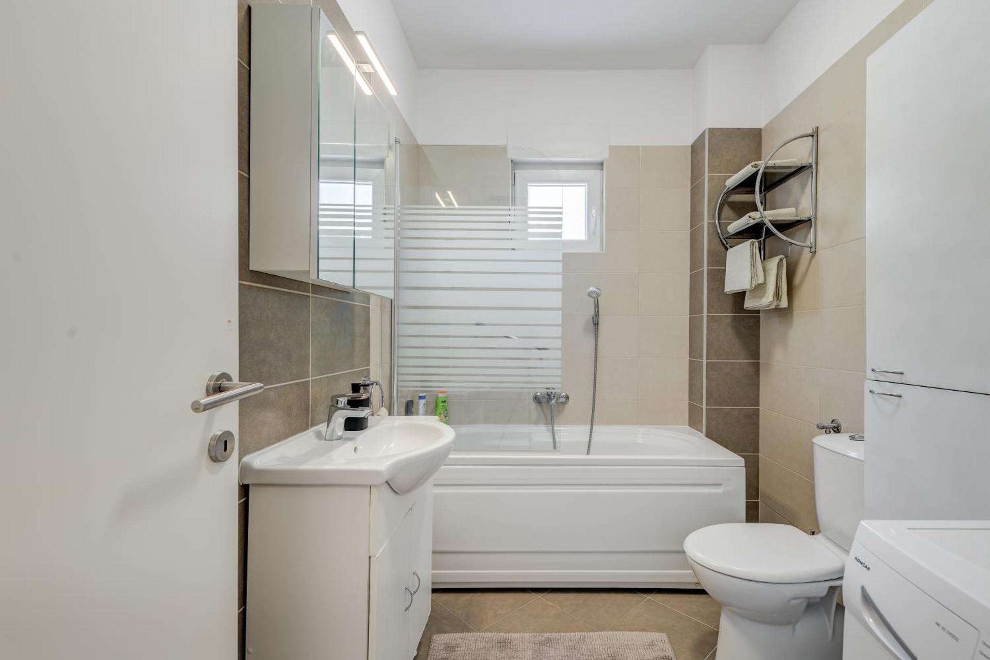Apartments Cala Подстрана Екстер'єр фото