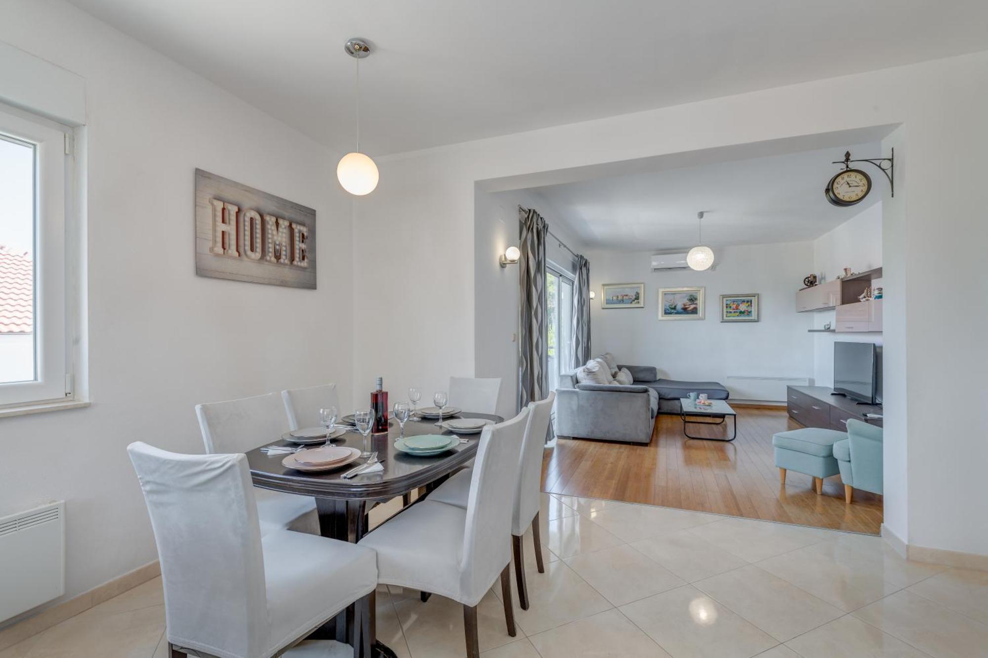 Apartments Cala Подстрана Екстер'єр фото